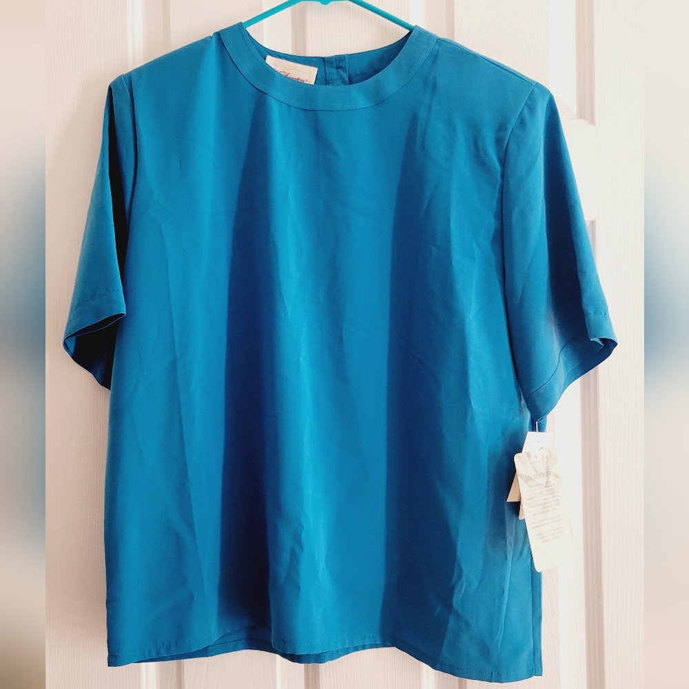 Nwt vintage blouse with shoulder pads